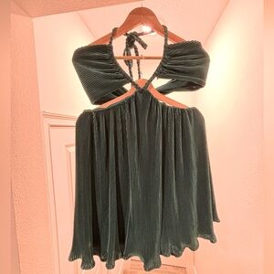 12th Tribe Green Dress size Large